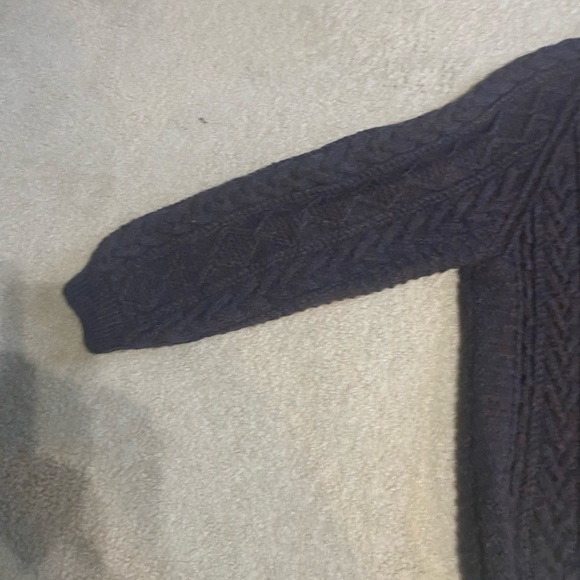 Handmade Irish wool cable sweater. Mens L/XL maroon/rust color. - Picture 6 of 6